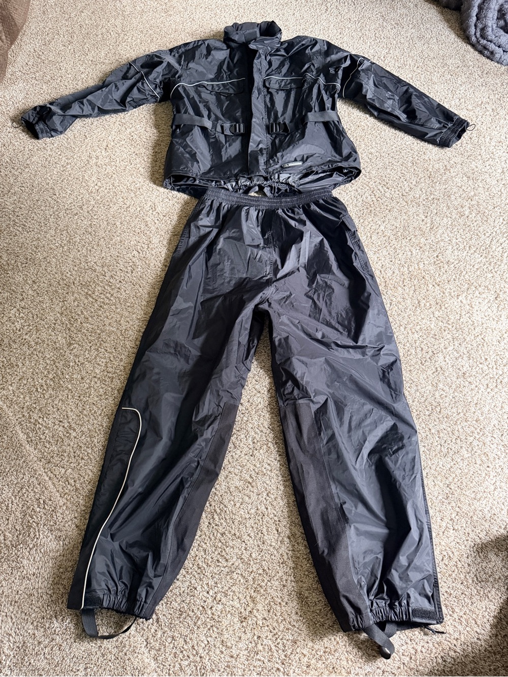 Wetskins XL Waterproof Motorcycle Rain Suit Jacket & Pants Black